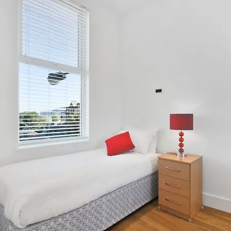 Access West Kensington Apartment London Exterior photo